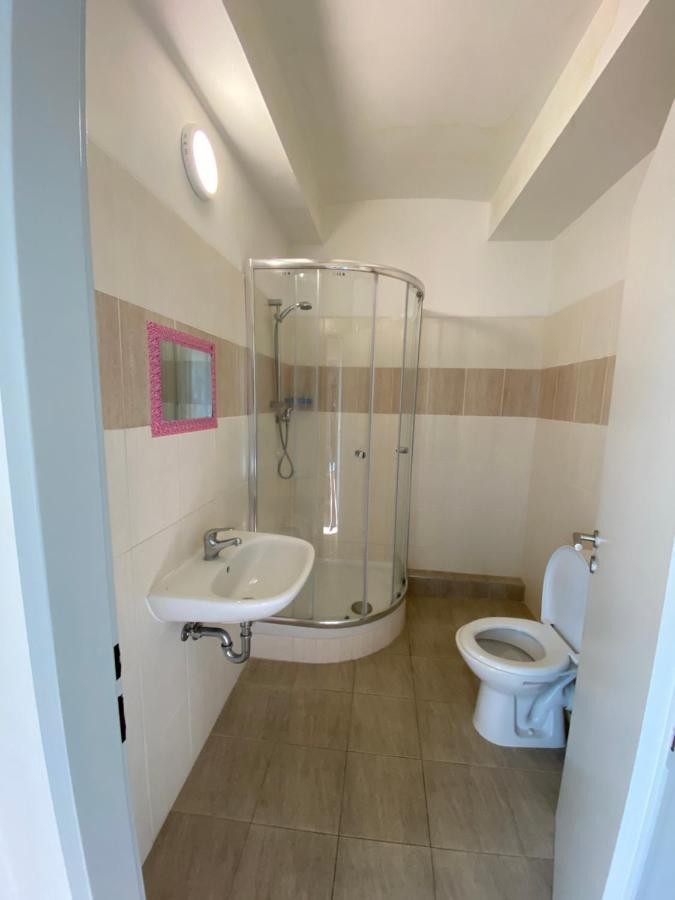 Apartmany Kladno - Libusin ภายนอก รูปภาพ