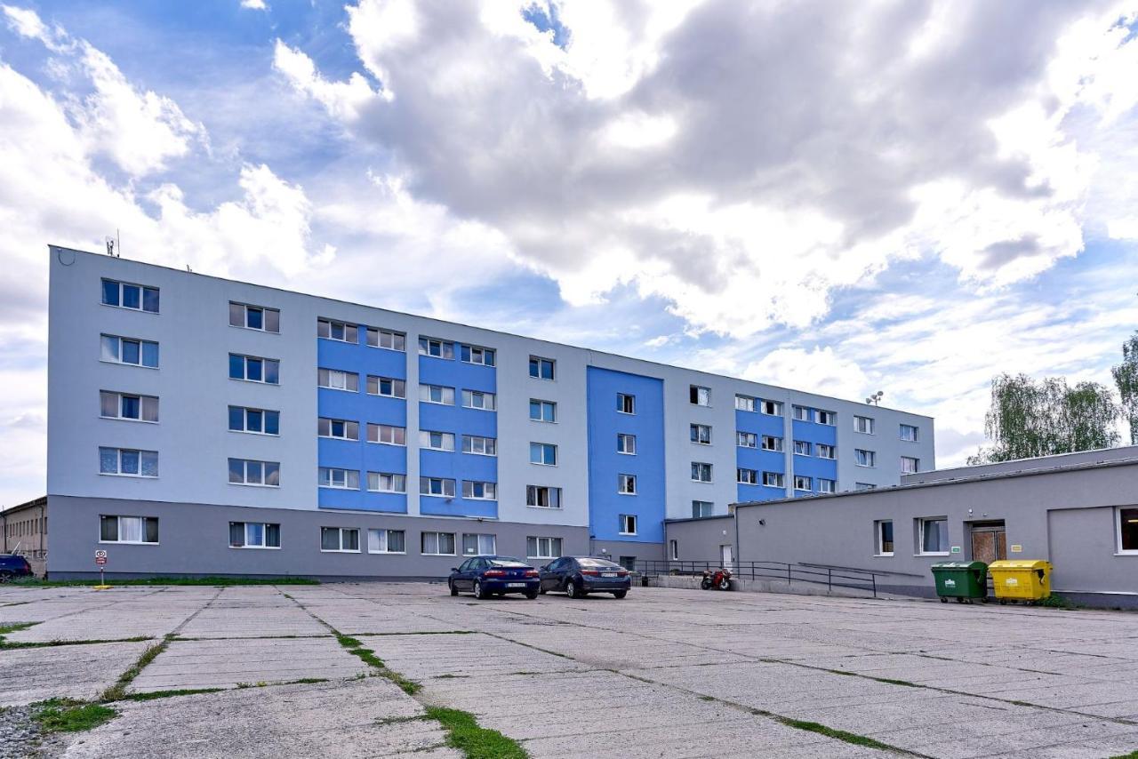 Apartmany Kladno - Libusin ภายนอก รูปภาพ