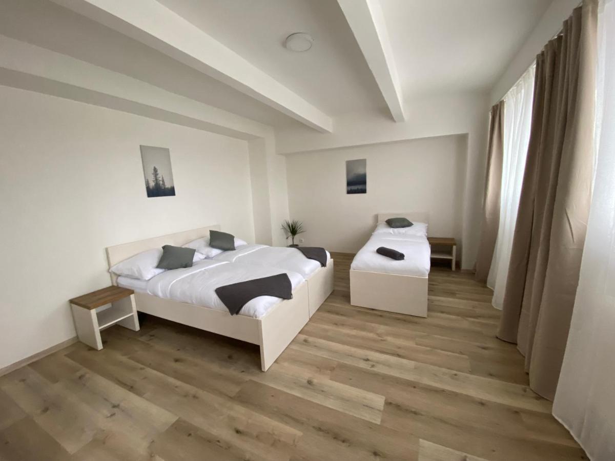 Apartmany Kladno - Libusin ภายนอก รูปภาพ